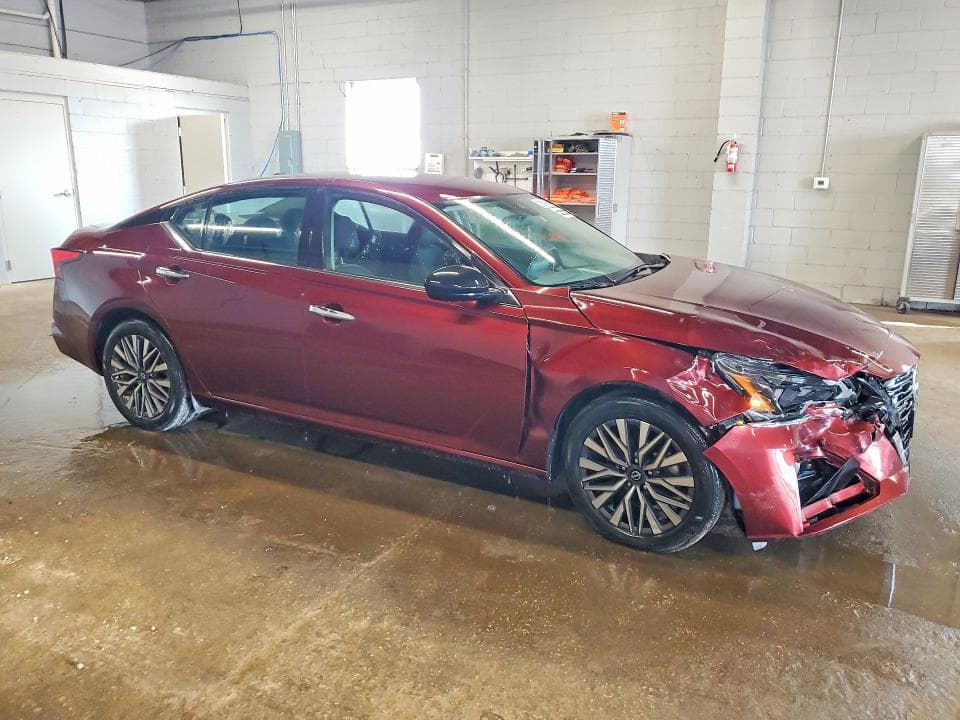 2025 NISSAN ALTIMA SV 4