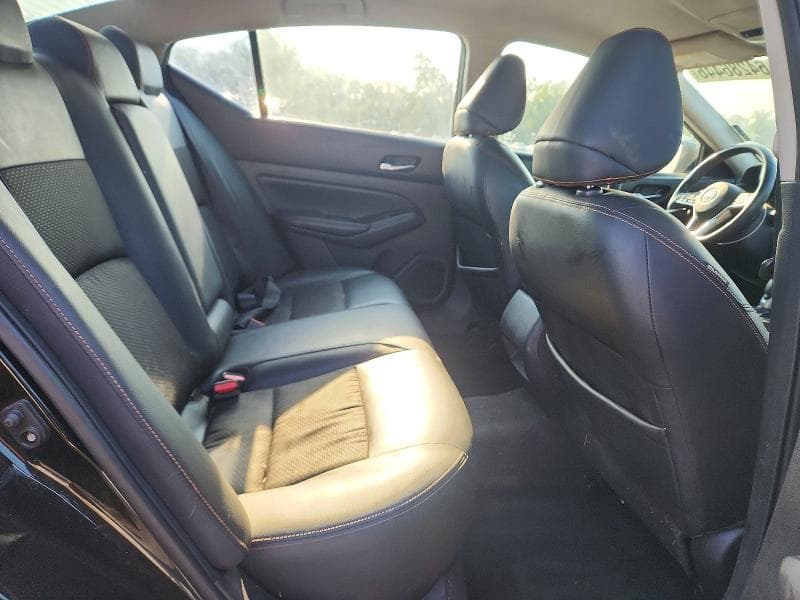 2019 NISSAN ALTIMA SR 10