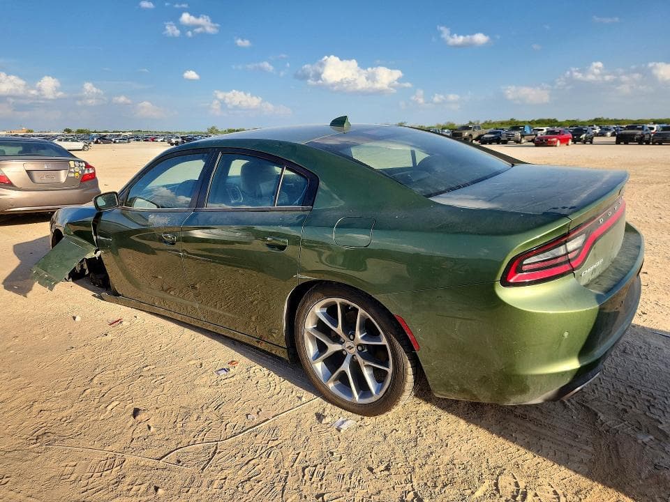 2022 DODGE CHARGER SXT 2