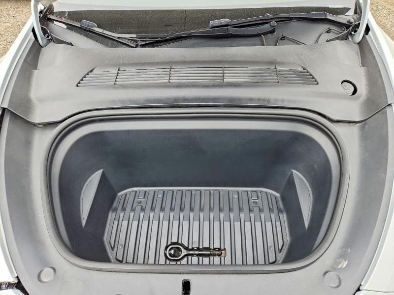 2023 TESLA MODEL Y 11