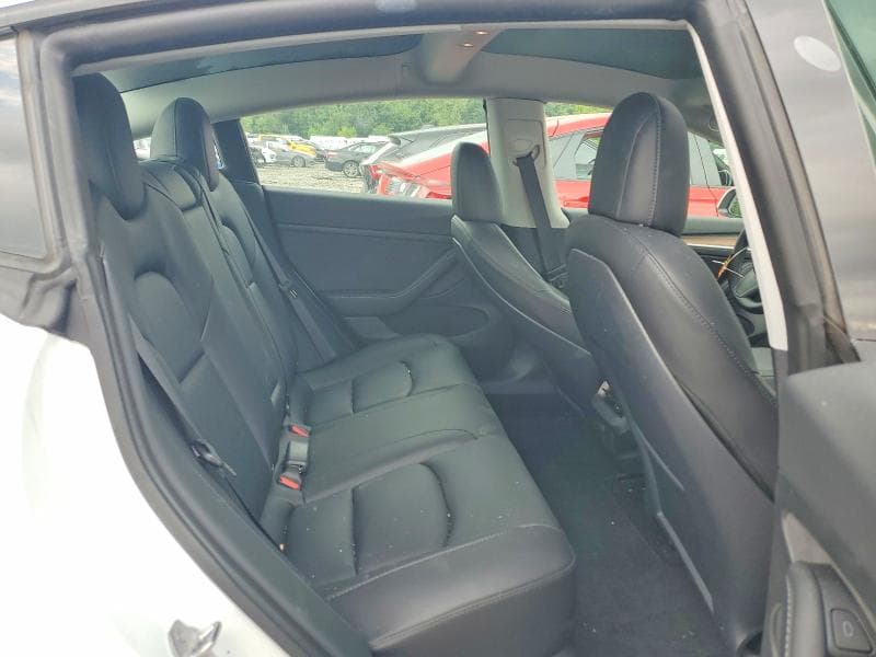 2022 TESLA MODEL 3 10
