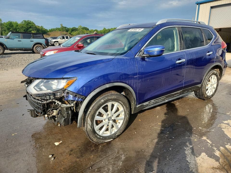 2017 NISSAN ROGUE SV - 1