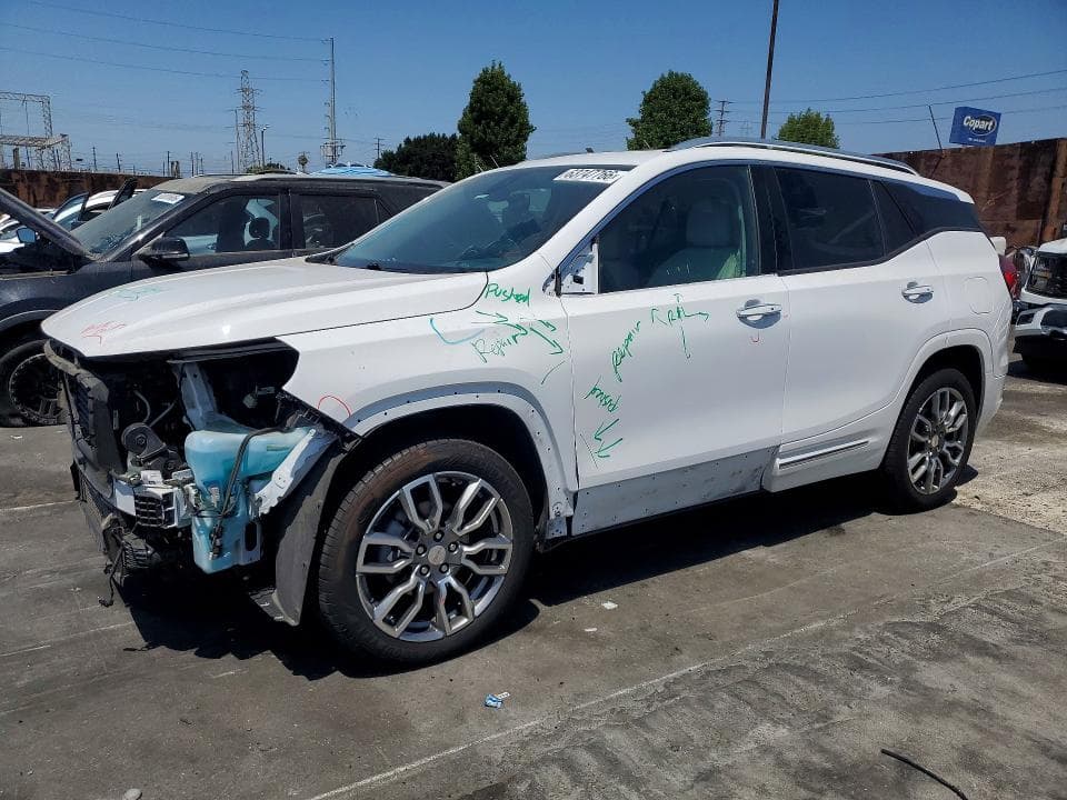 2022 GMC TERRAIN DENALI - 1