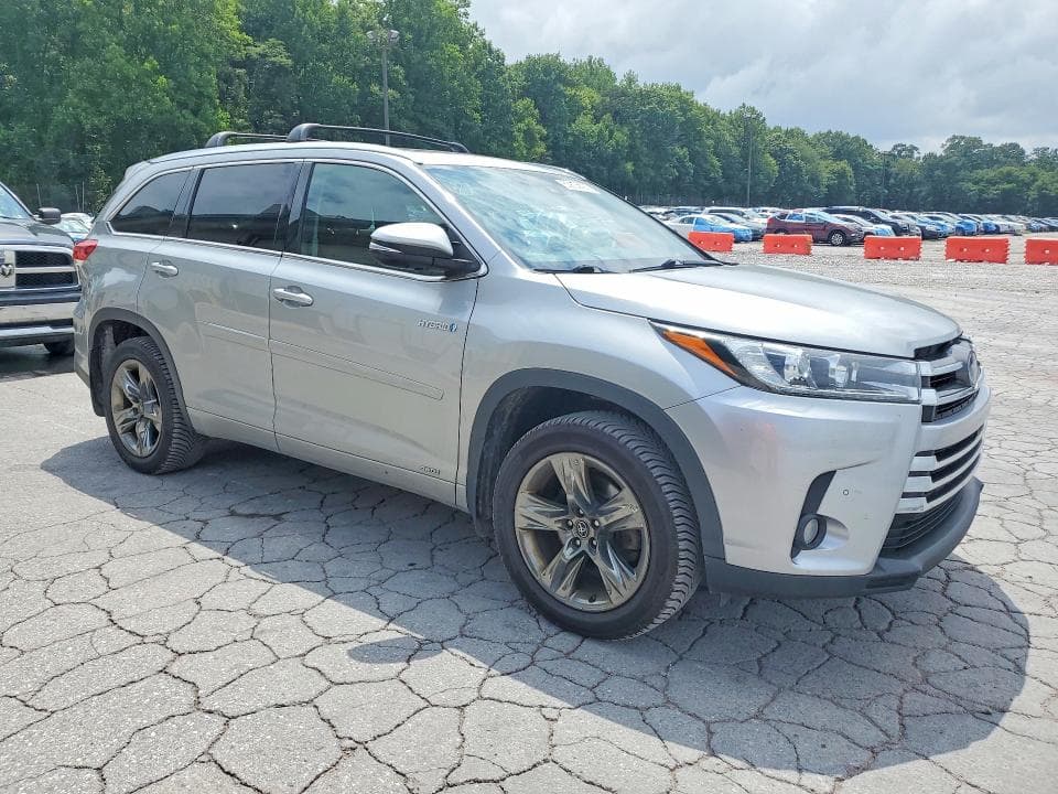 2017 TOYOTA HIGHLANDER HYBRID LIMITED PLATINUM 4