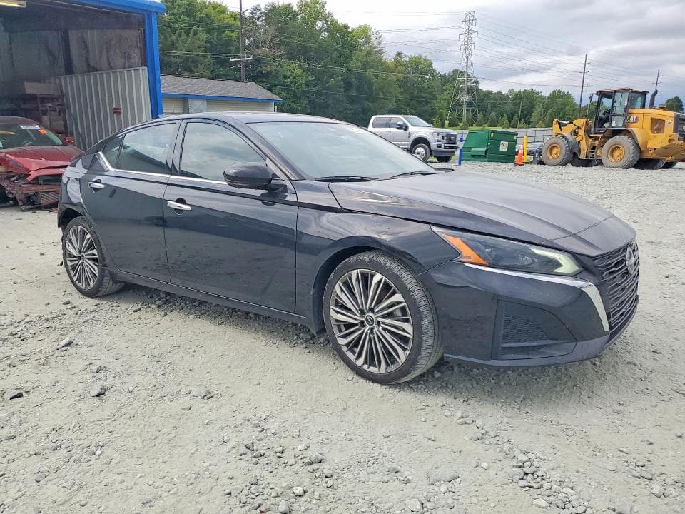 2024 NISSAN ALTIMA SL 4