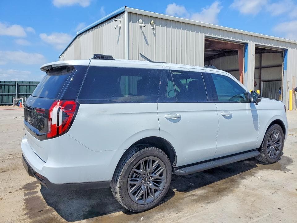 2026 FORD EXPEDITION PLATINUM 3