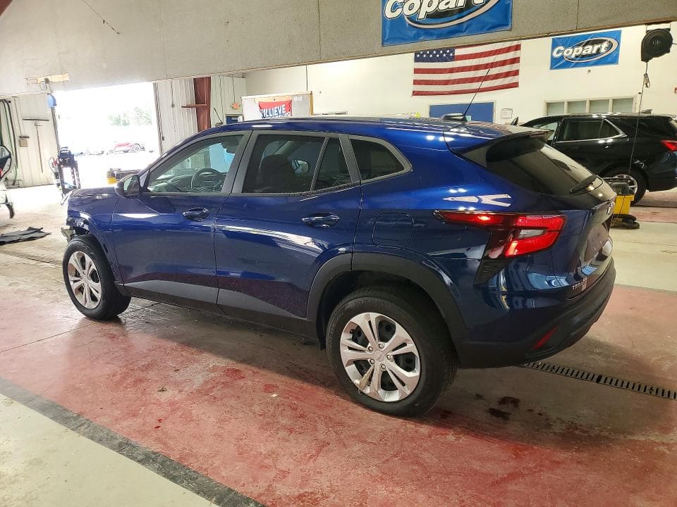 2024 CHEVROLET TRAX LS 2
