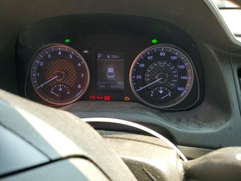 2020 HYUNDAI ELANTRA SEL 9