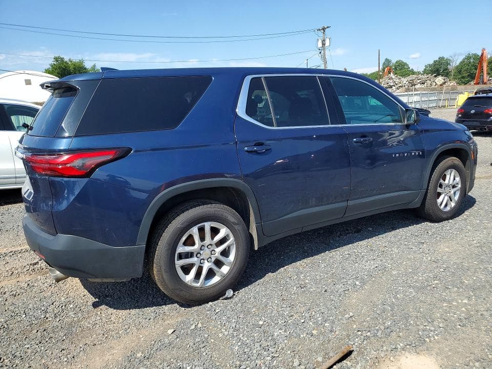 2022 CHEVROLET TRAVERSE LS 3