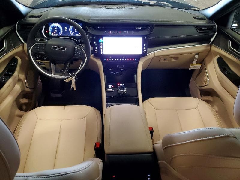2026 JEEP GRAND CHEROKEE L LIMITED 8