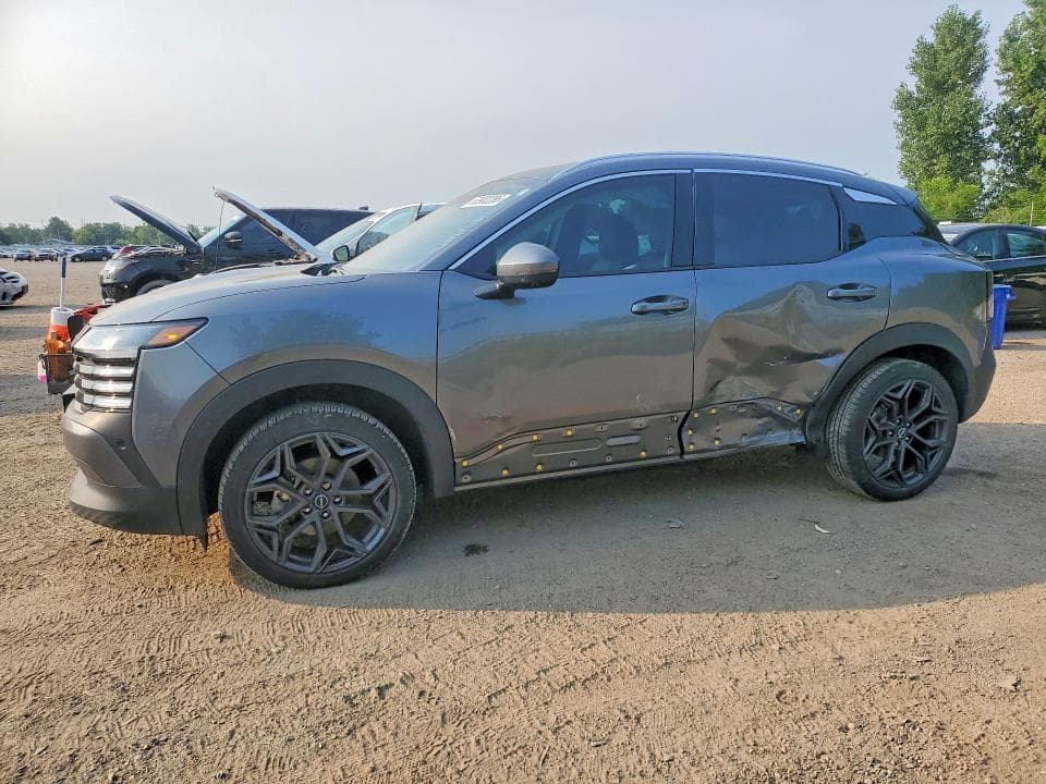 2025 NISSAN KICKS SR - 1