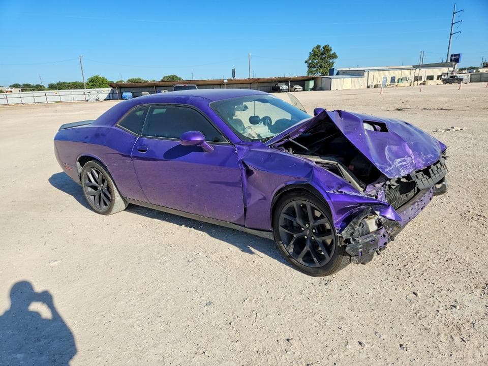 2019 DODGE CHALLENGER SXT 4
