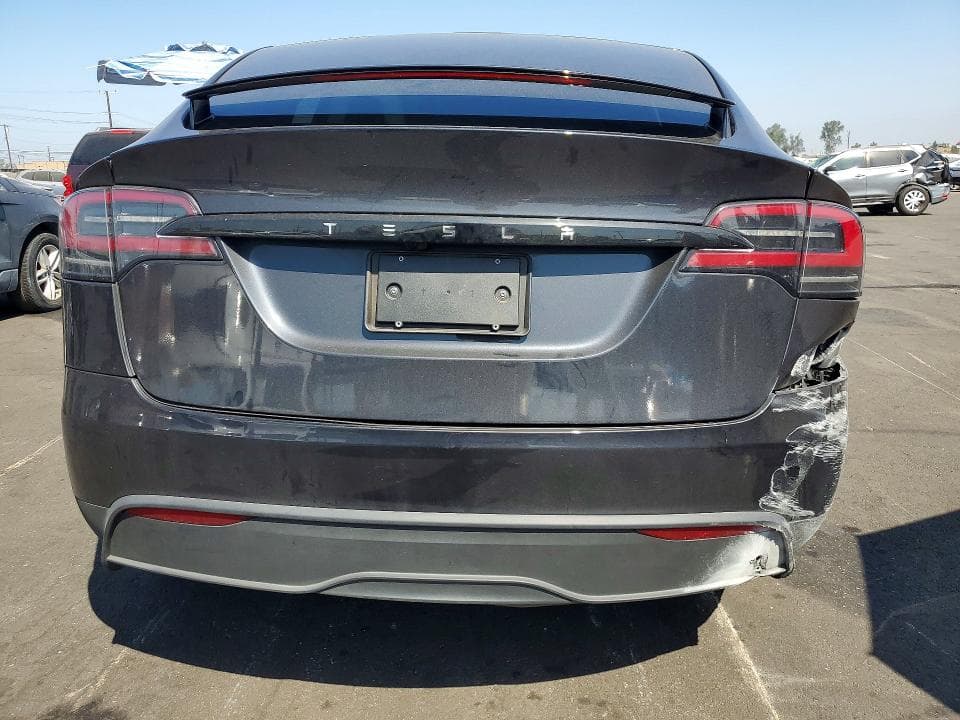 2023 TESLA MODEL X 6