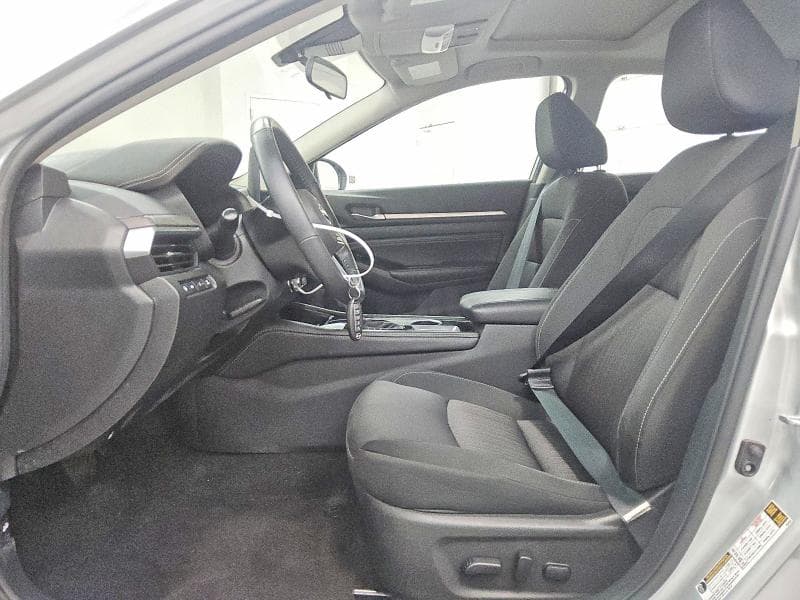 2023 NISSAN ALTIMA SV 7
