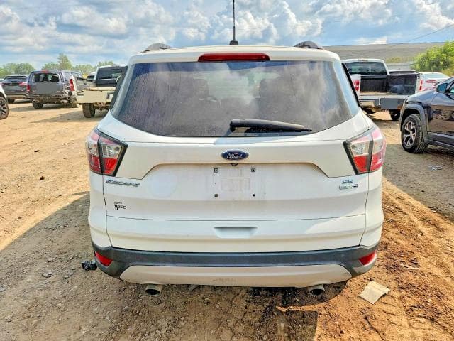 2018 FORD ESCAPE SE 6