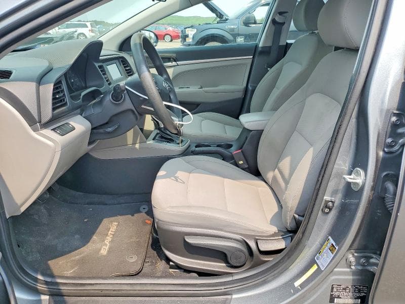 2019 HYUNDAI ELANTRA SE 7