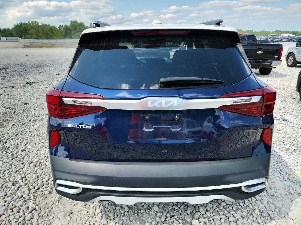 2023 KIA SELTOS S 6