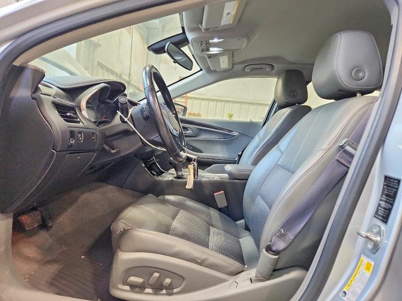 2017 CHEVROLET IMPALA LT 7