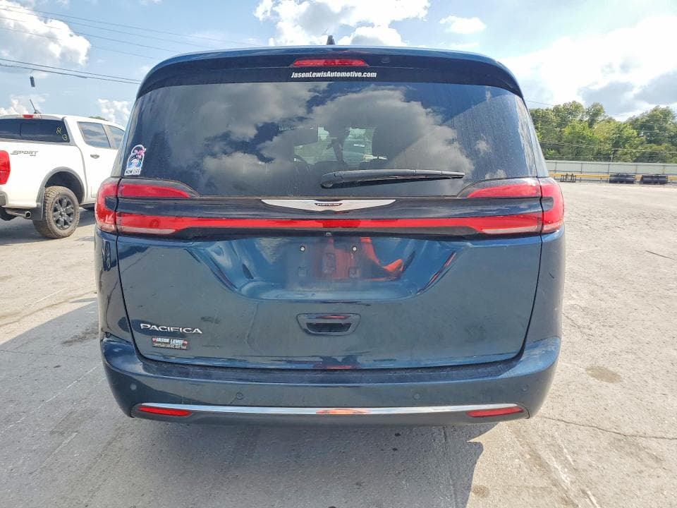 2023 CHRYSLER PACIFICA TOURING L 6