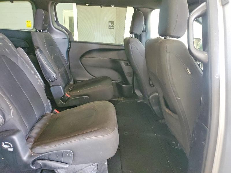 2019 CHRYSLER PACIFICA TOURING PLUS 11