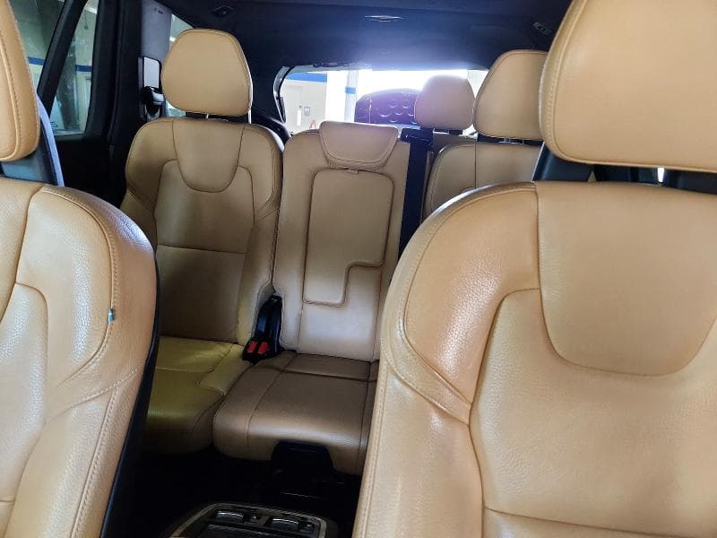 2018 VOLVO XC90 T6 10
