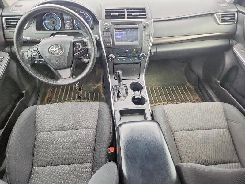 2017 TOYOTA CAMRY LE 8