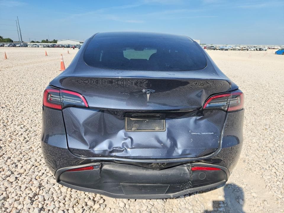 2023 TESLA MODEL Y 6