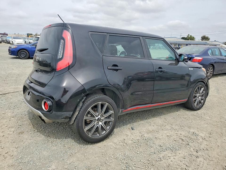 2018 KIA SOUL ! 3