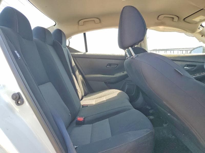 2024 NISSAN SENTRA SV 10
