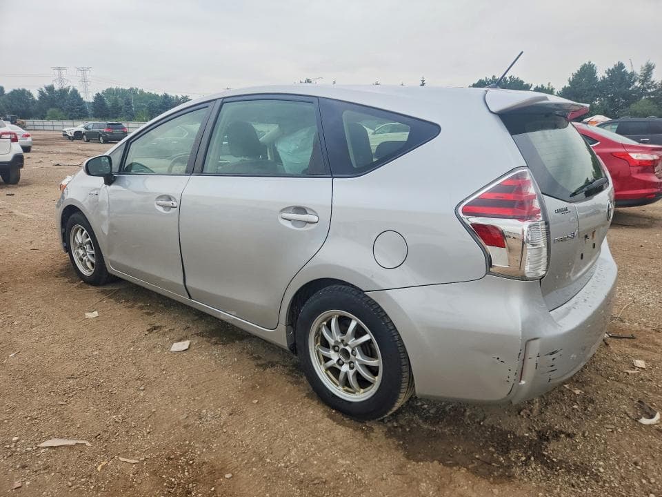 2017 TOYOTA PRIUS V TWO 2