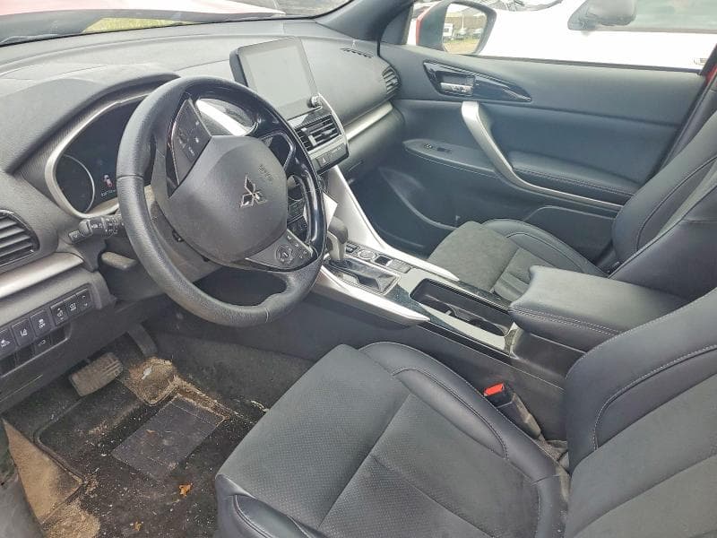 2024 MITSUBISHI ECLIPSE CROSS LE 7