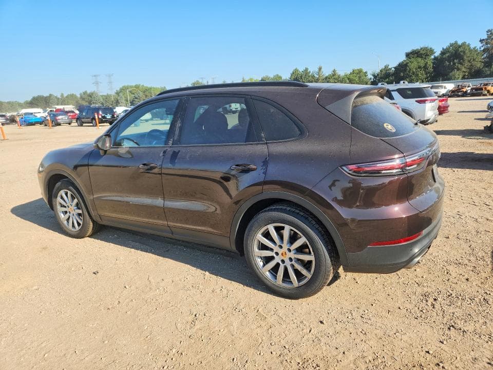 2019 PORSCHE CAYENNE 2
