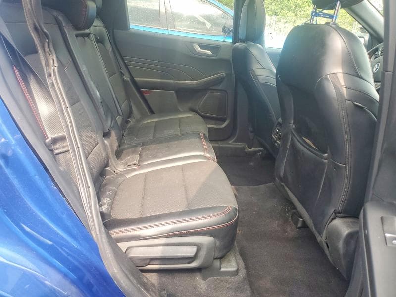 2023 FORD ESCAPE ST LINE 11