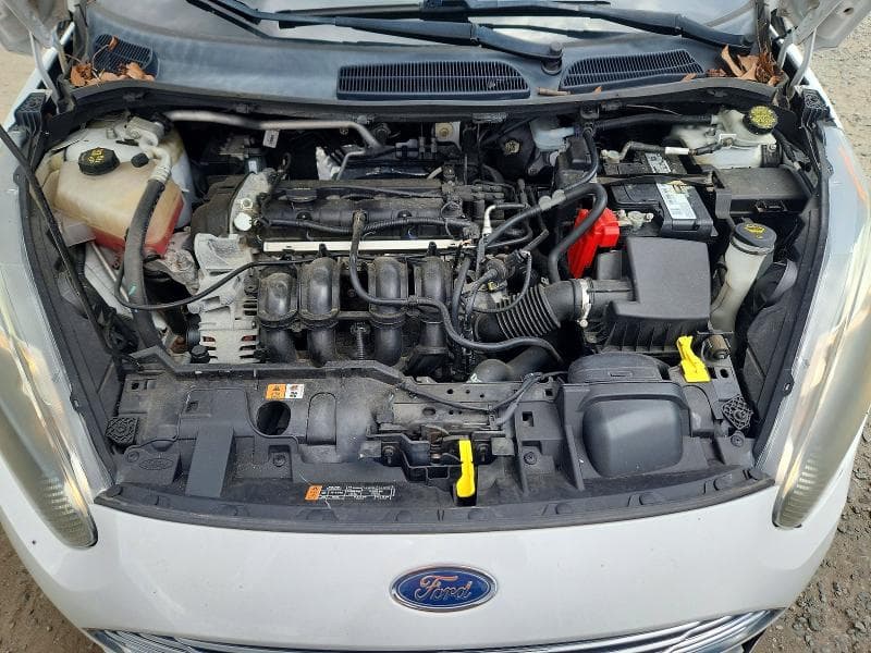 2018 FORD FIESTA SE 12