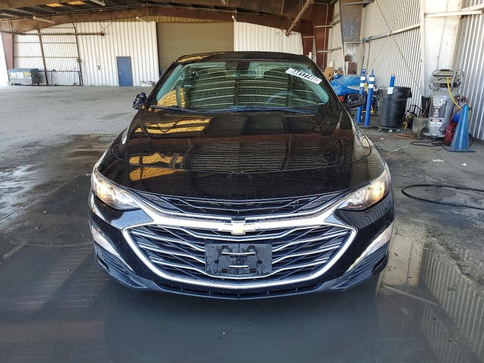 2023 CHEVROLET MALIBU LT 5