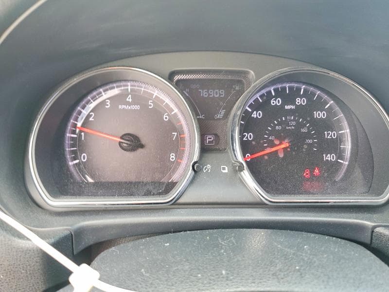 2017 NISSAN VERSA 1.6 SL 9