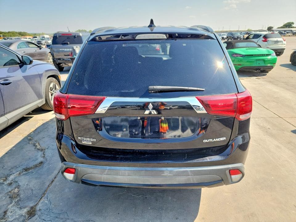 2018 MITSUBISHI OUTLANDER SE 6