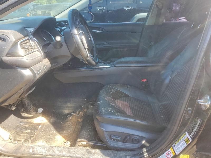 2018 TOYOTA CAMRY SE 7
