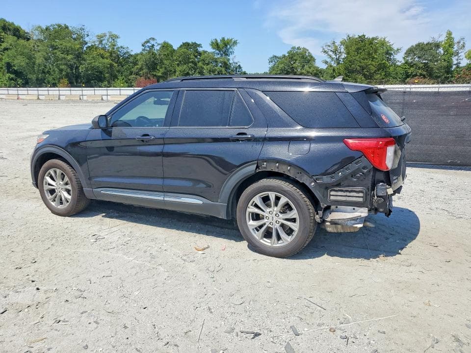 2022 FORD EXPLORER XLT 2