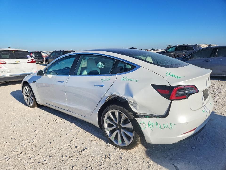 2020 TESLA MODEL 3 2