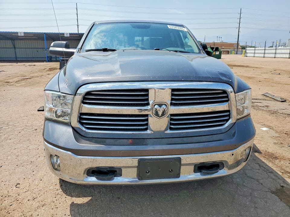 2018 RAM 1500 SLT 5
