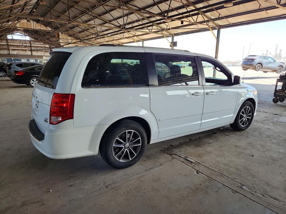 2017 DODGE GRAND CARAVAN SXT 3
