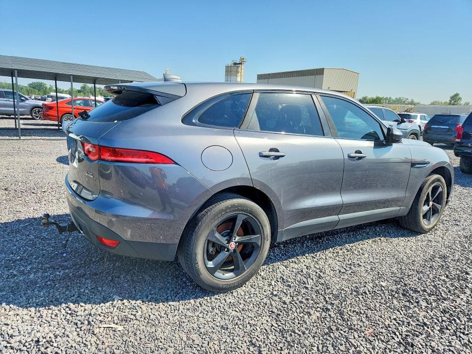 2018 JAGUAR F-PACE PREMIUM 3