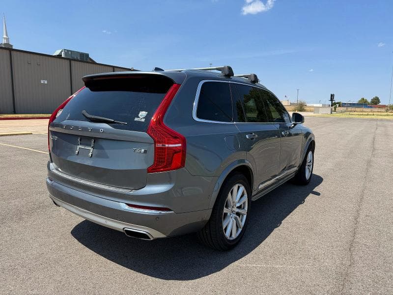 2017 VOLVO XC90 T6 4