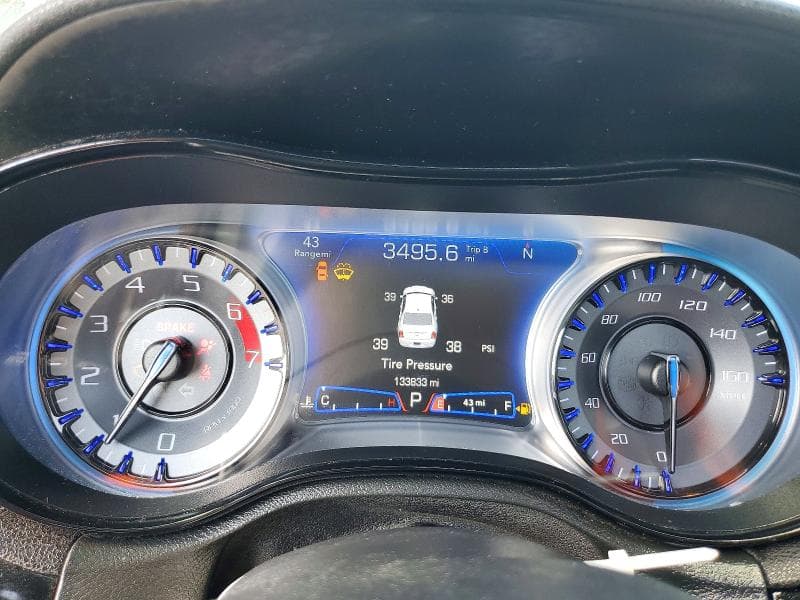 2020 CHRYSLER 300 S 9