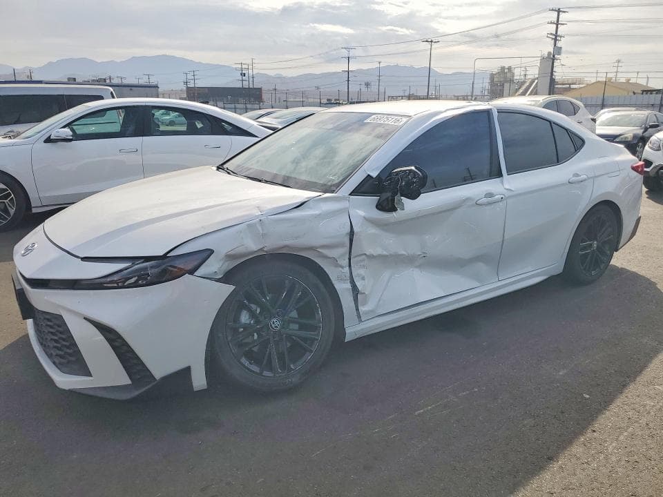 2025 TOYOTA CAMRY SE - 1