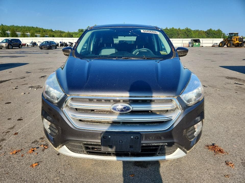 2017 FORD ESCAPE SE 5