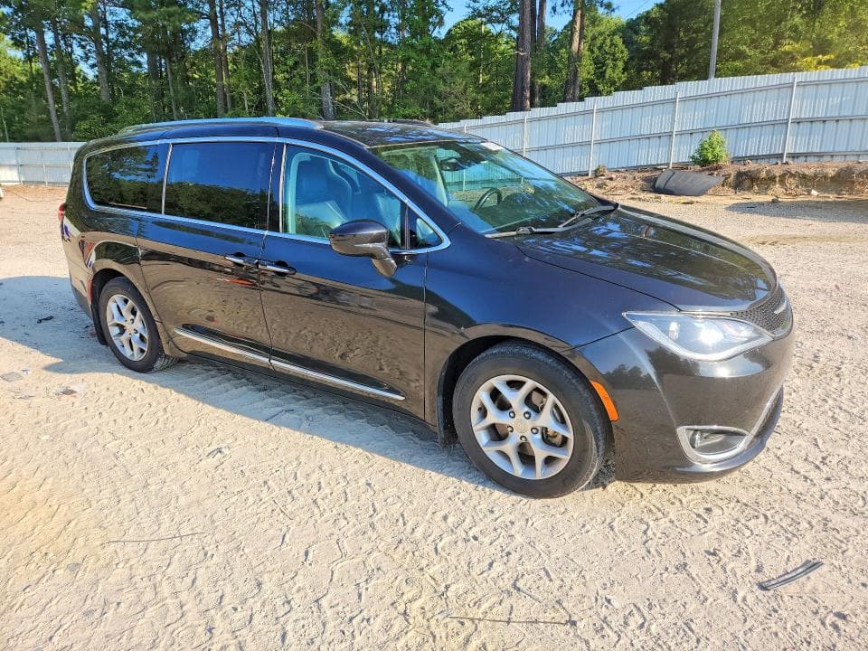 2017 CHRYSLER PACIFICA TOURING L PLUS 4