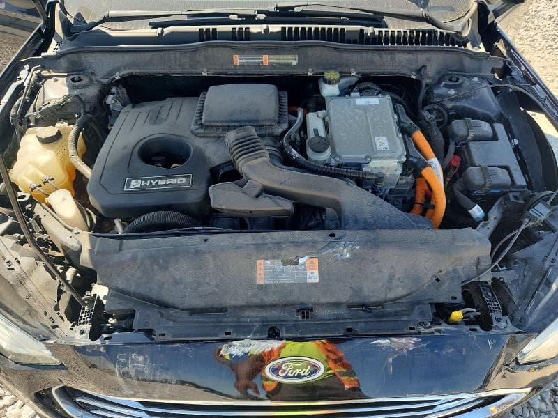 2020 FORD FUSION SE 11