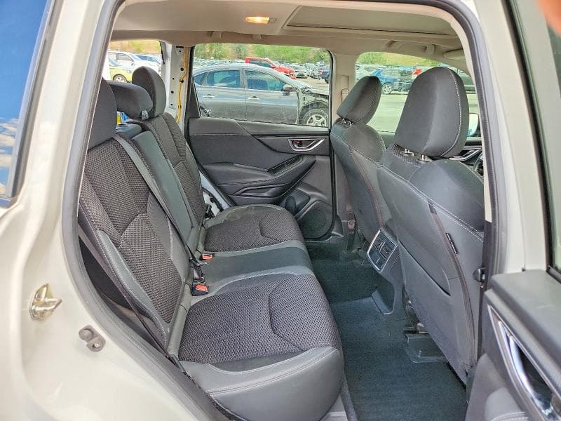 2019 SUBARU FORESTER PREMIUM 11